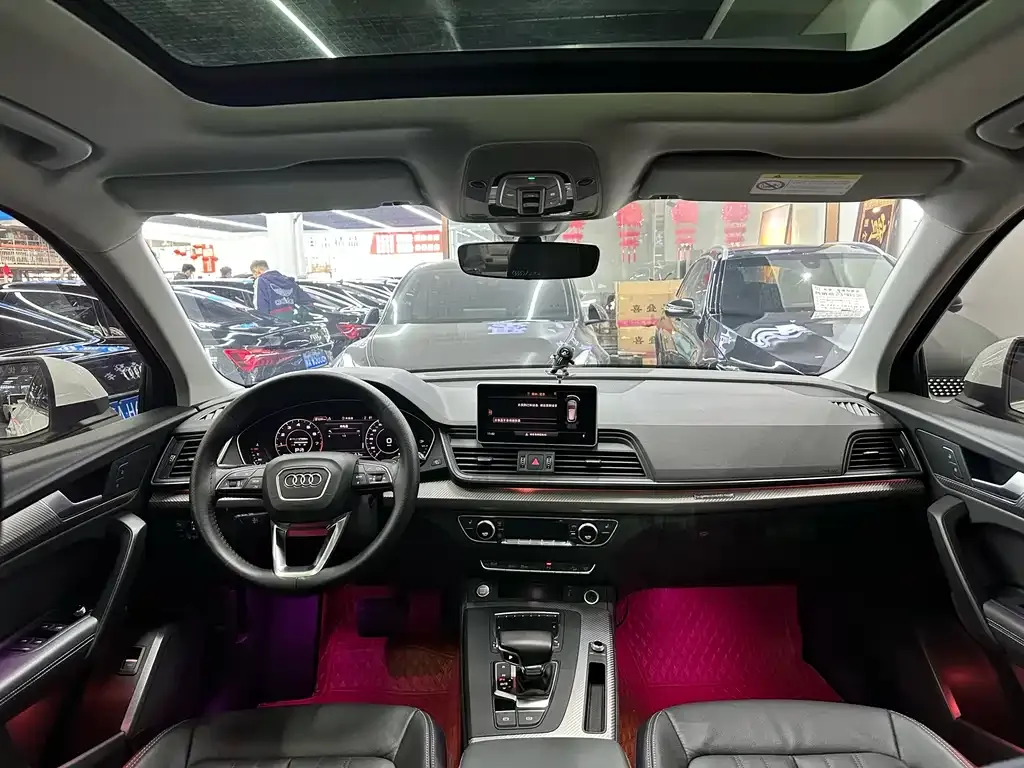 Audi Q5L 2021 из CN, фото 6