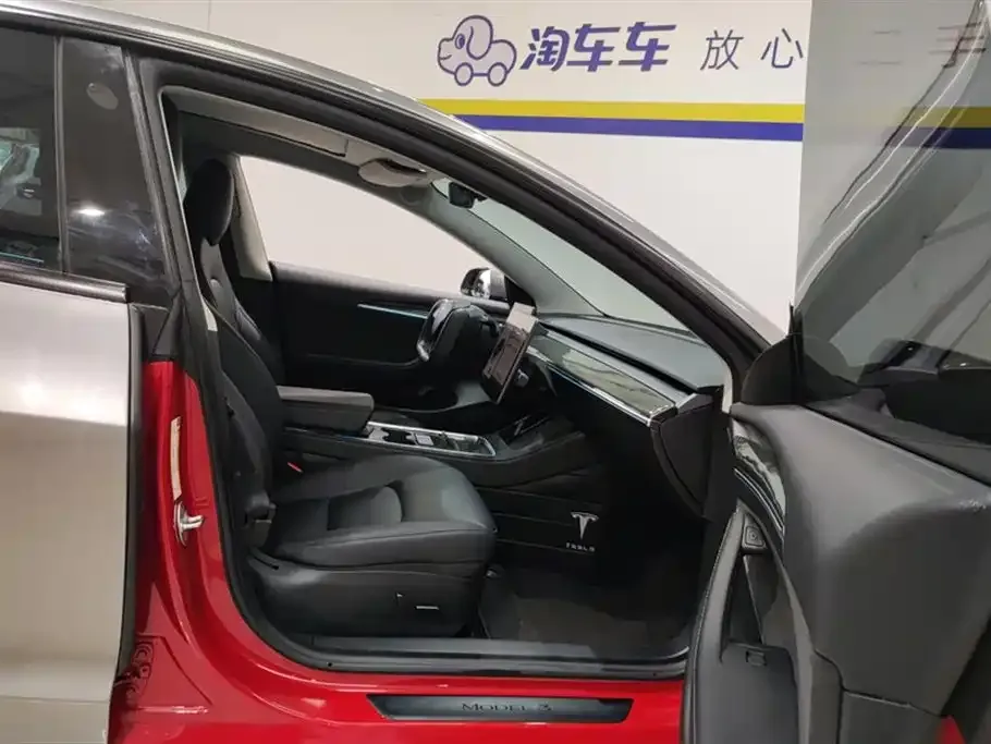 Tesla Model 3 2023 из CN, фото 6