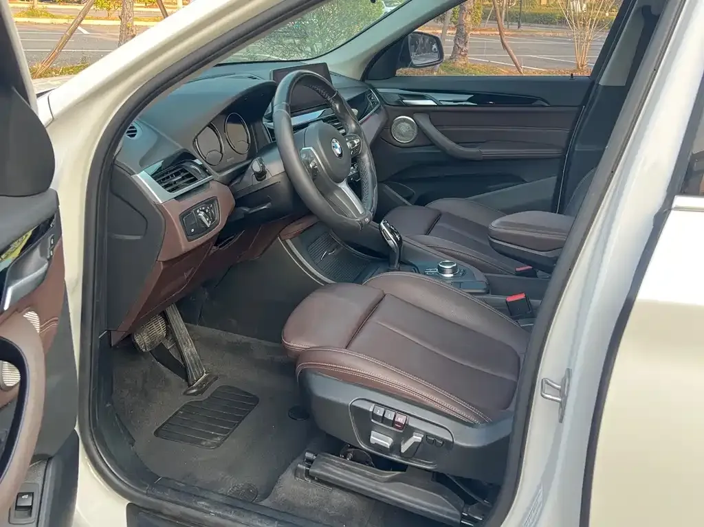 BMW X1 2023 из CN, фото 9
