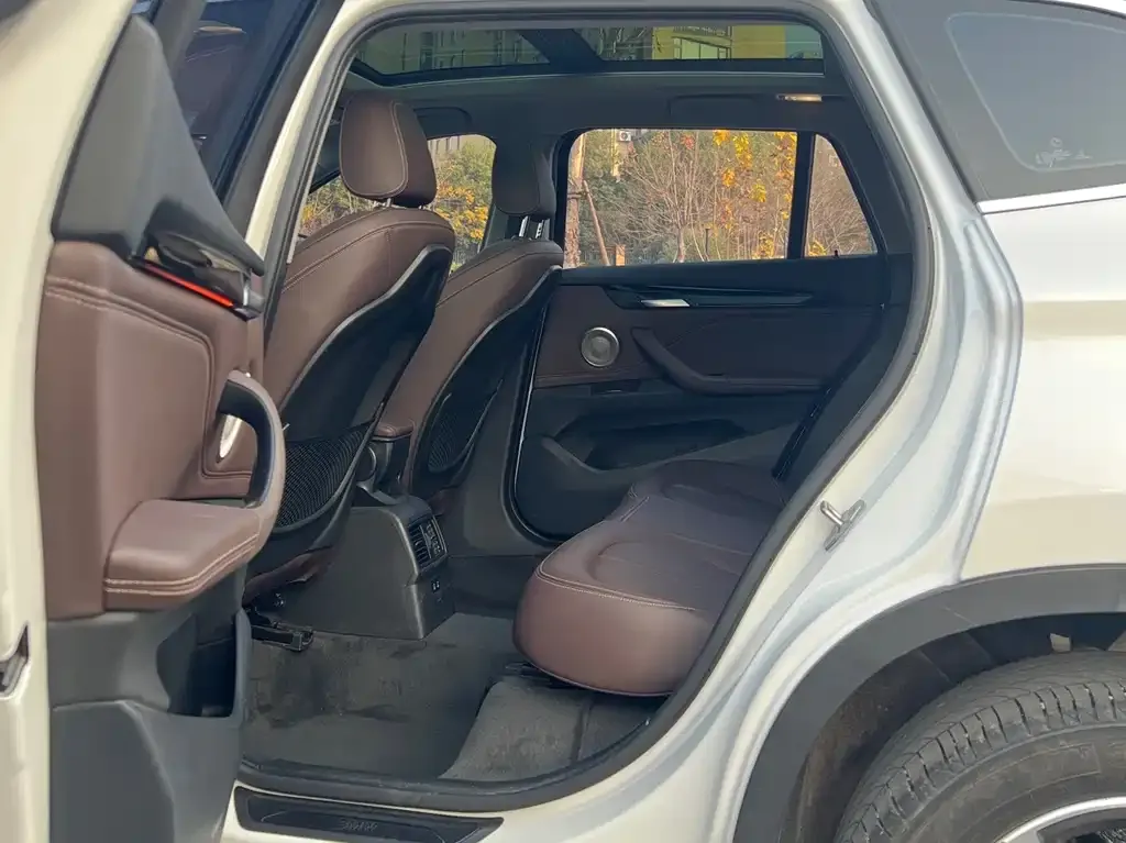 BMW X1 2023 из CN, фото 4