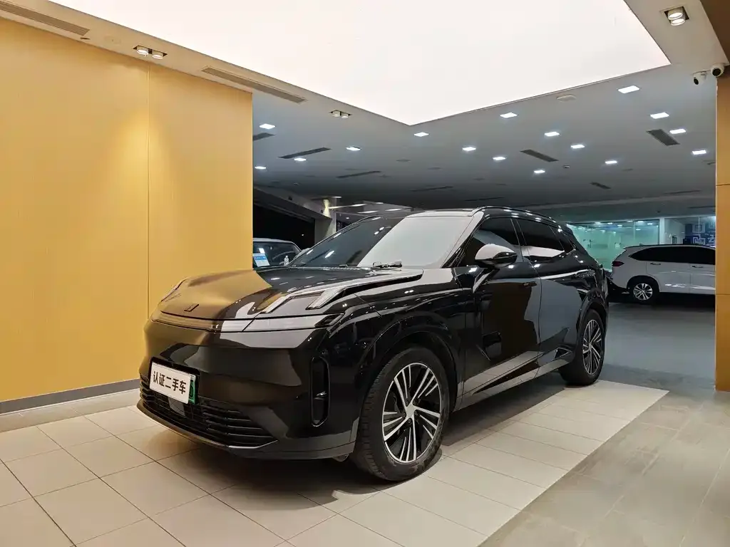 Lynk & Co 08 EM-P 2023 из CN, фото 1