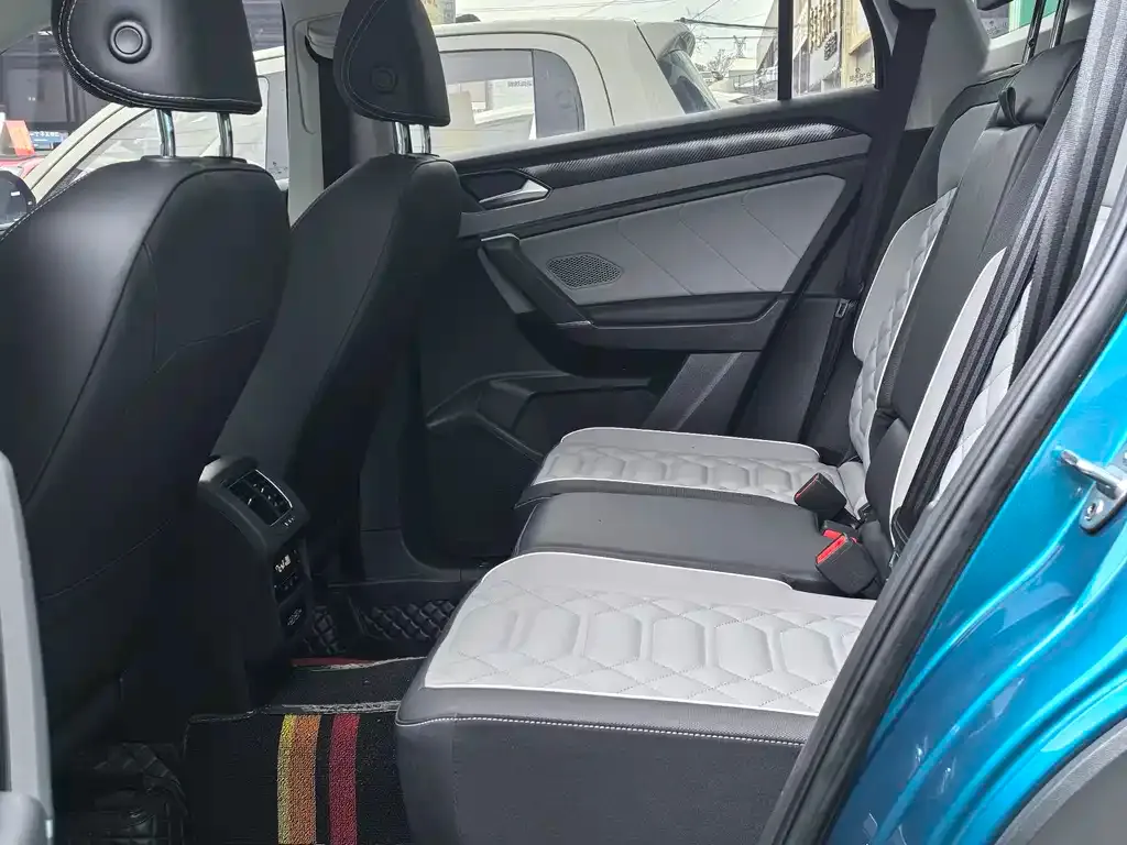 Volkswagen Tayron 2022 из CN, фото 8