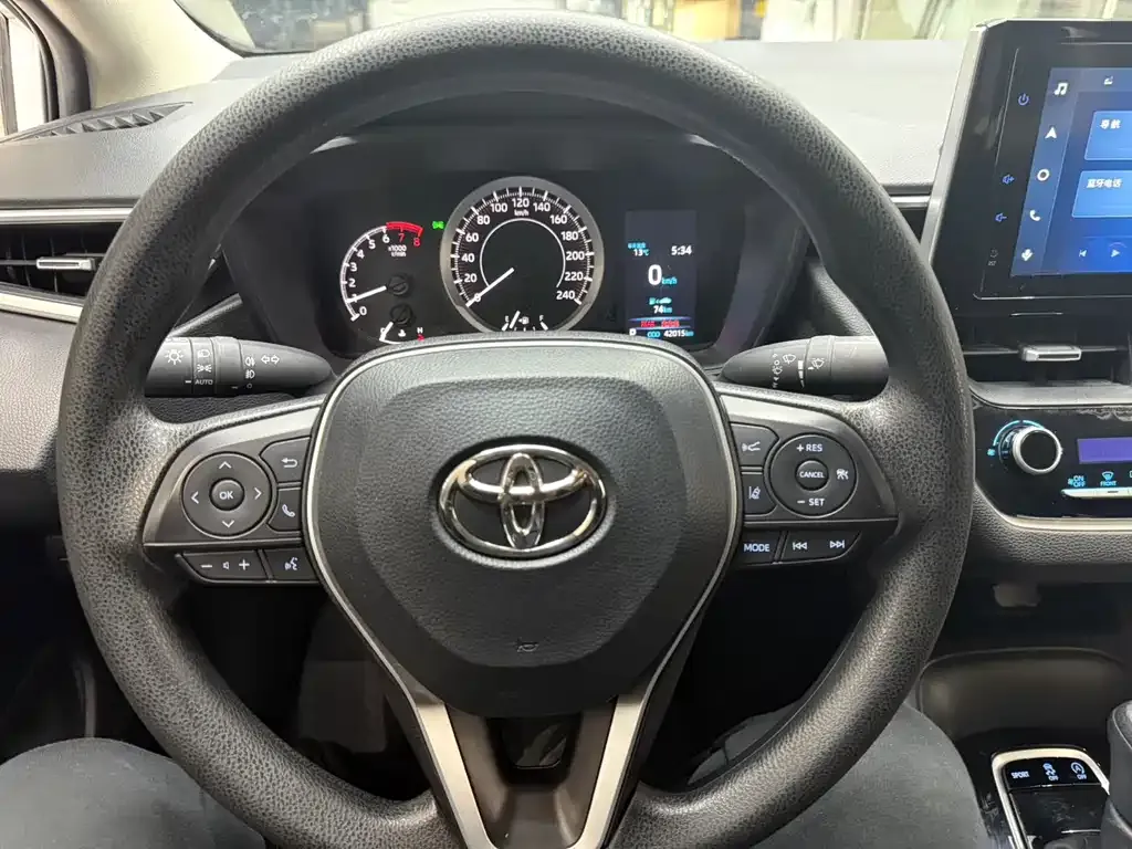 Toyota Corolla 2021 из CN, фото 10