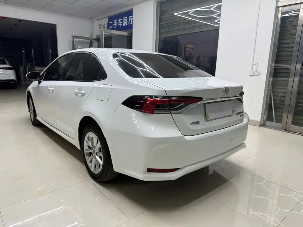 Toyota Corolla 2021 из CN, фото 4