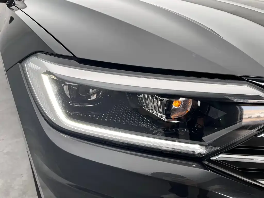 Volkswagen Sagitar 2022 из CN, фото 10