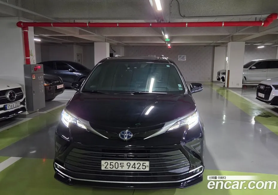 Toyota Sienna 2021 из KR, фото 1
