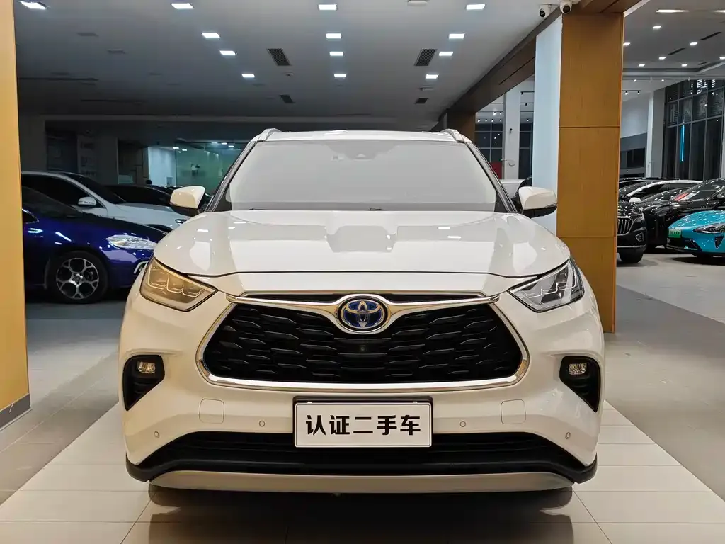 Toyota Highlander 2023 из CN, фото 9