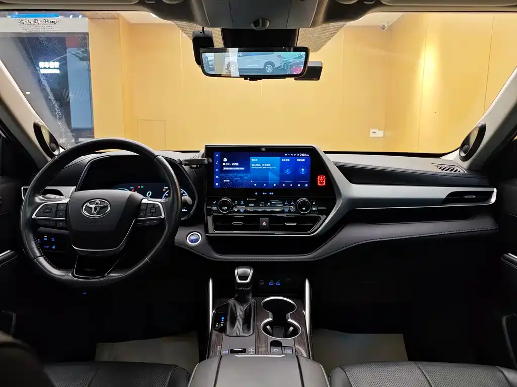 Toyota Highlander 2023 из CN, фото 7