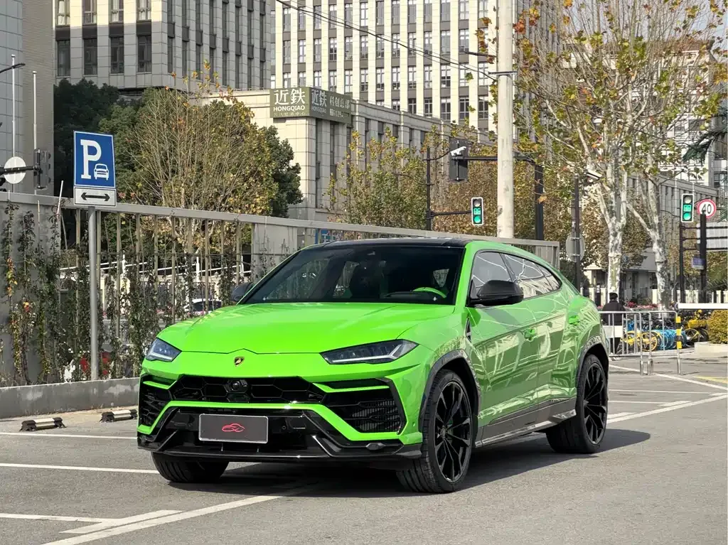 Lamborghini Urus 2021 из CN, фото 1