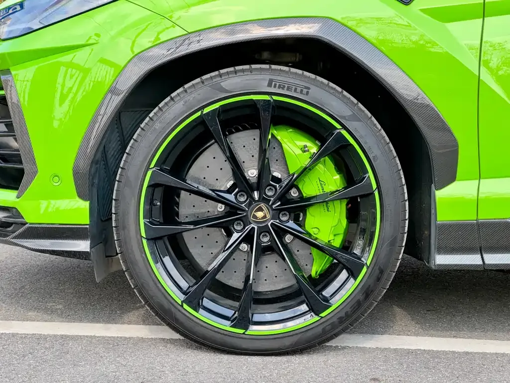 Lamborghini Urus 2021 из CN, фото 2