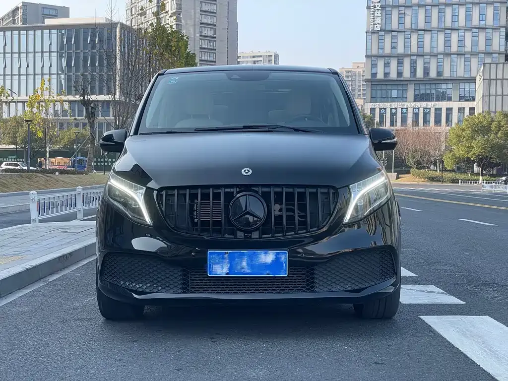 Mercedes-Benz V-Class 2022 из CN, фото 9