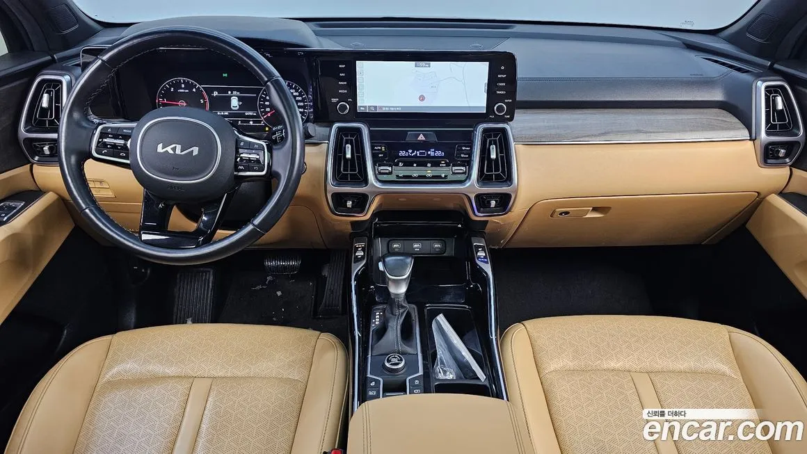 Kia Sorento — фото 10