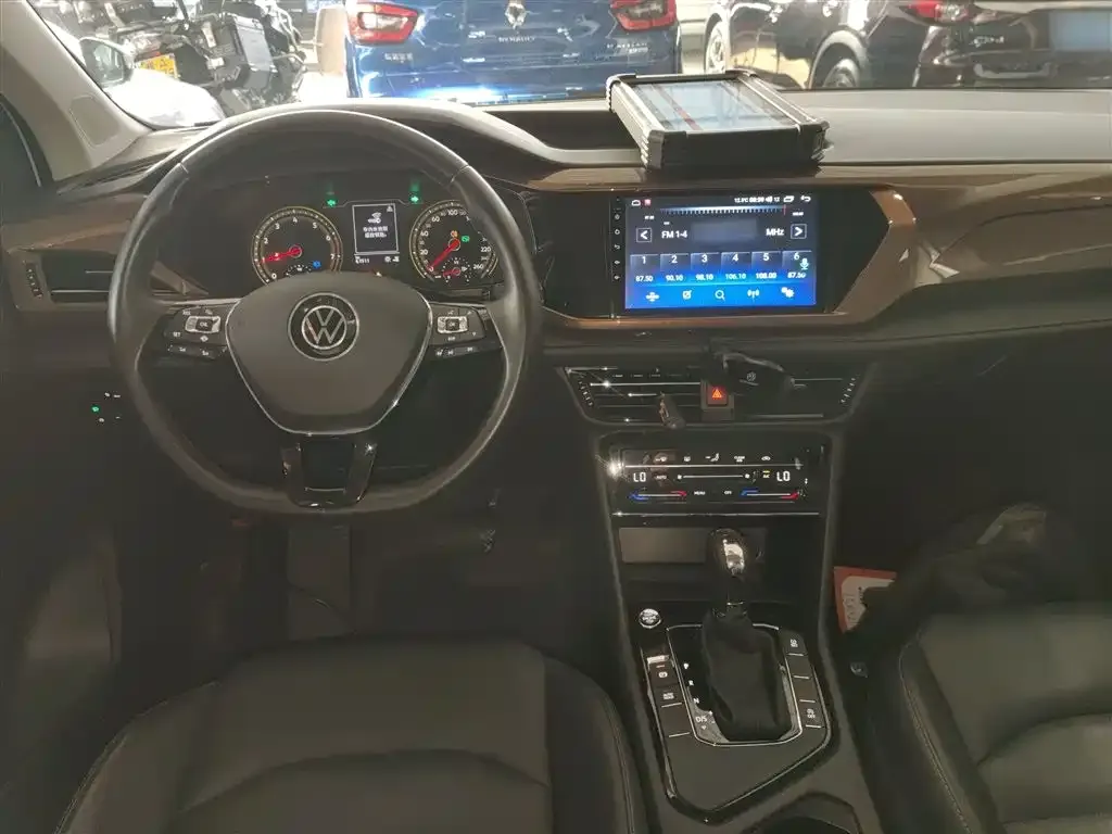 Volkswagen Tharu 2021 из CN, фото 10