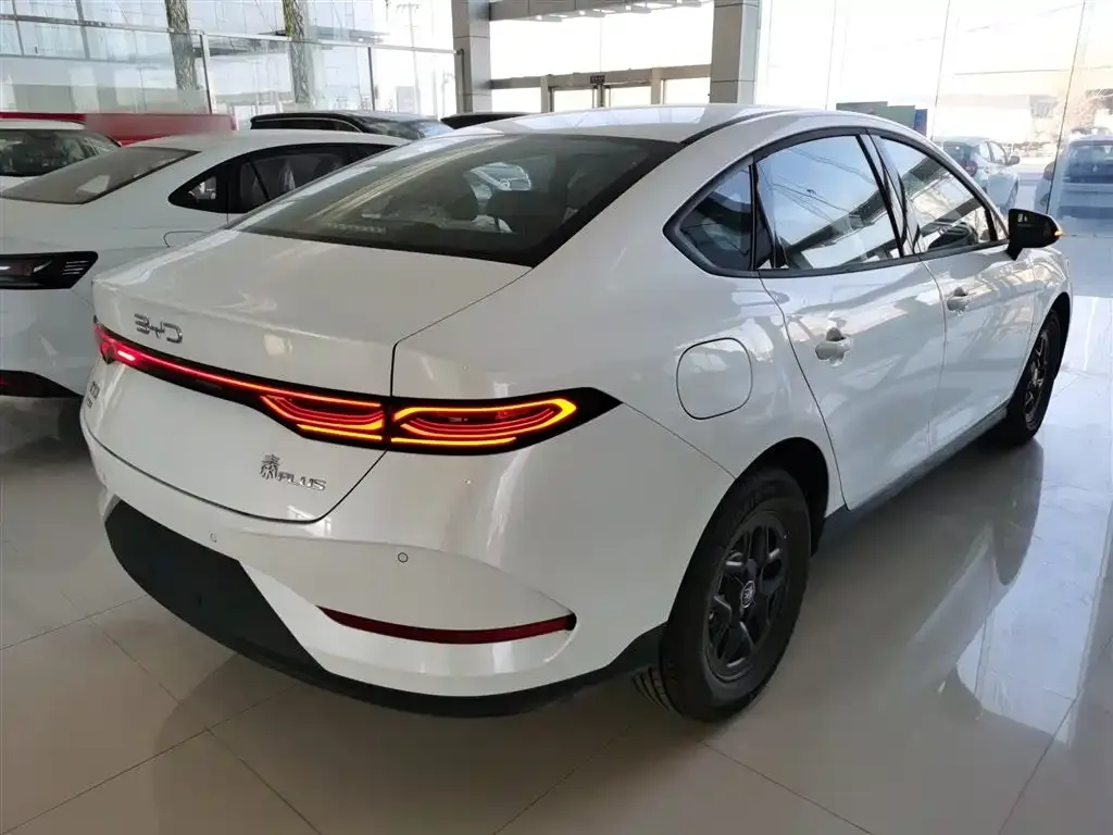 BYD Qin PLUS 2025 из CN, фото 9