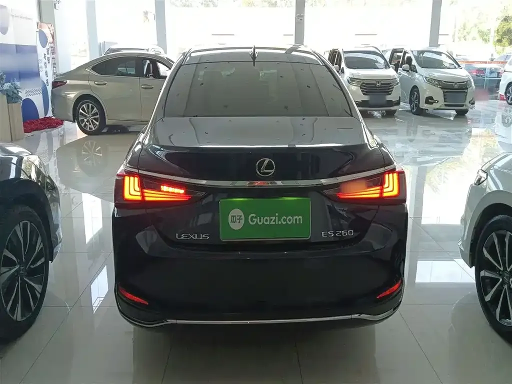 Lexus ES 2022 из CN, фото 5