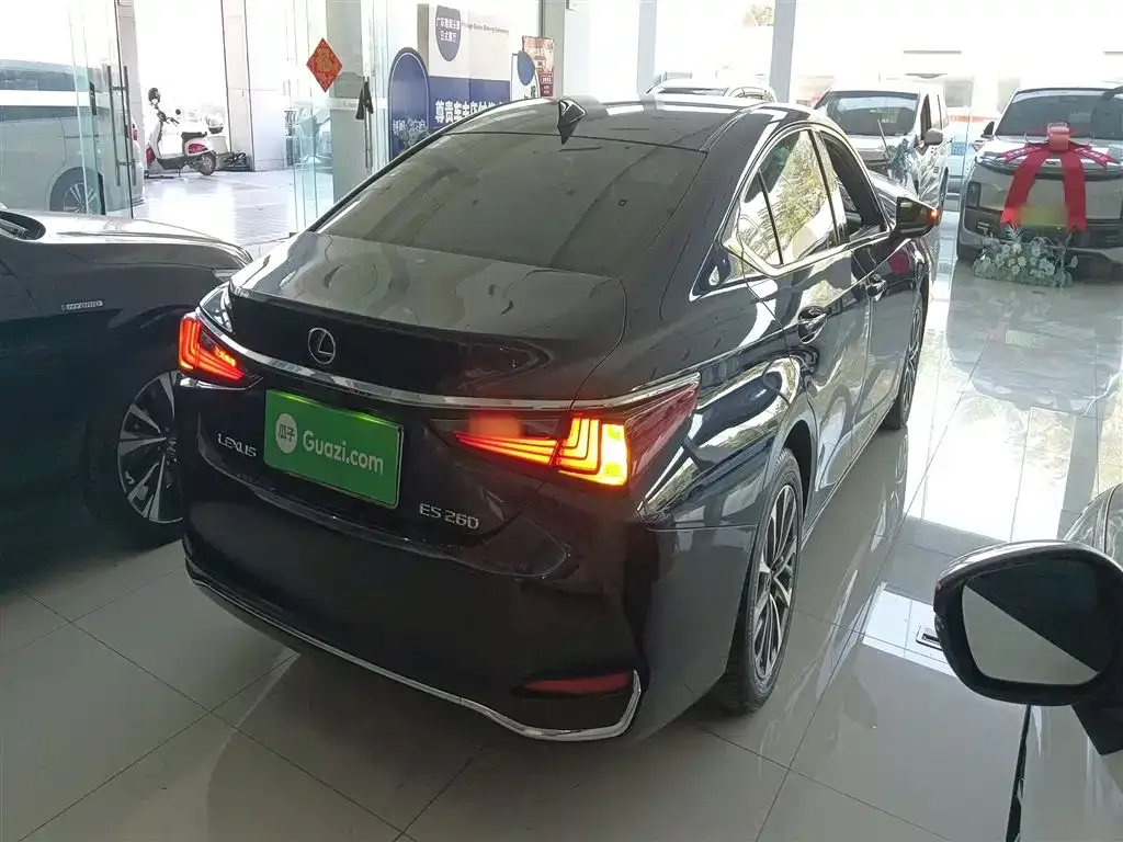 Lexus ES 2022 из CN, фото 4