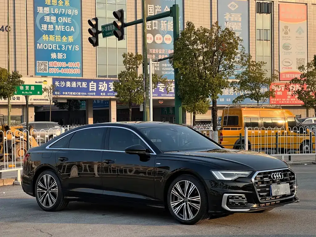 Audi A6L 2025 из CN, фото 7