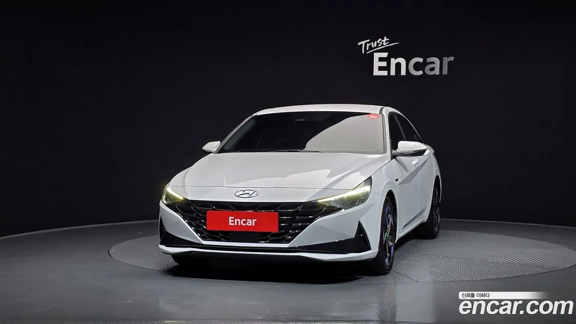 Hyundai AVANTE — фото 3