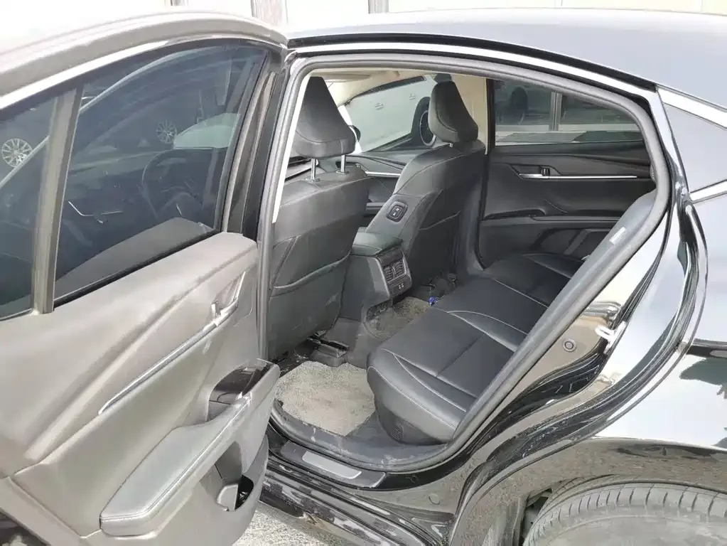 Toyota Camry 2025 из CN, фото 7