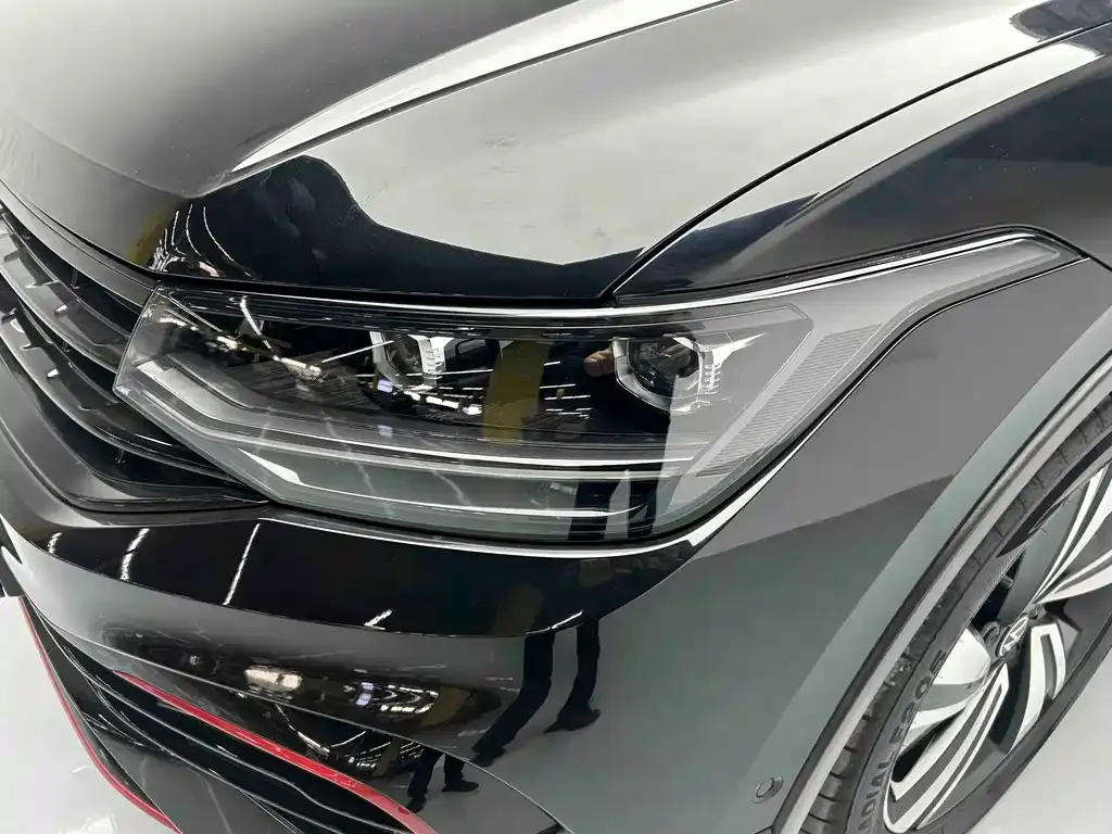 Volkswagen Tiguan X 2023 из CN, фото 10