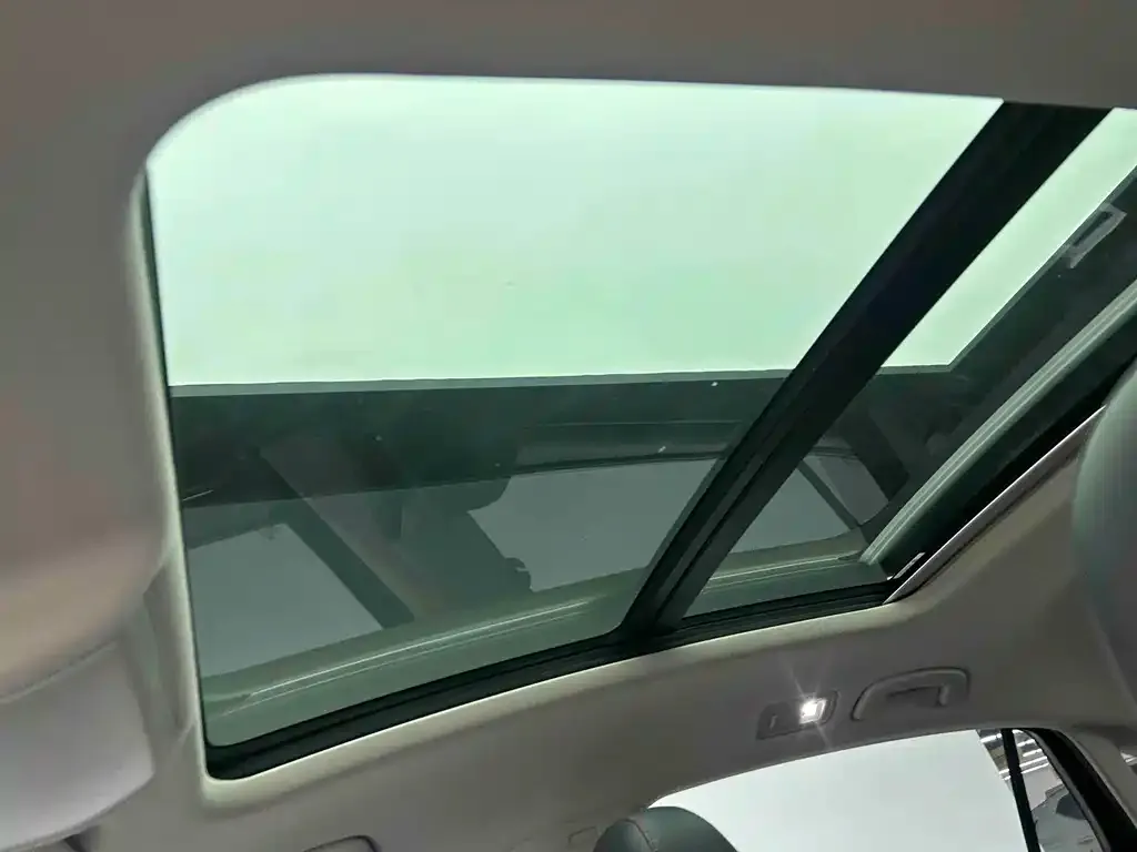 Volkswagen Tiguan X 2023 из CN, фото 2