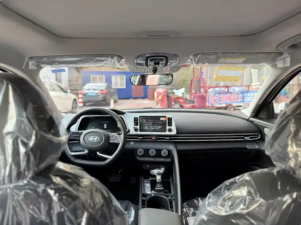 Hyundai Elantra 2025 из CN, фото 6