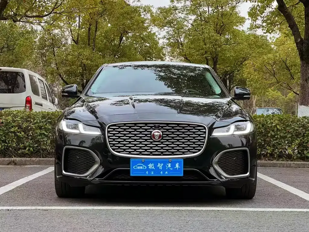 Jaguar XFL 2024 из CN, фото 9