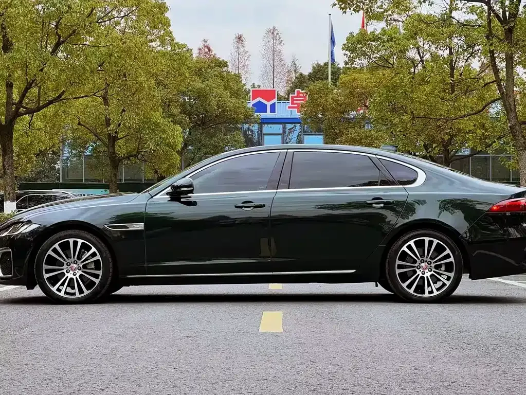 Jaguar XFL 2024 из CN, фото 5