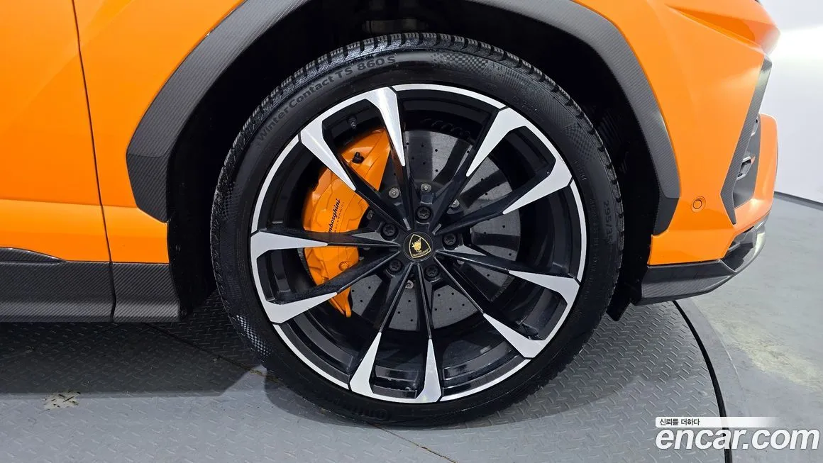 Lamborghini Urus 2021 из KR, фото 5