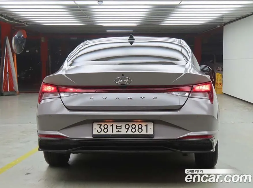 Hyundai AVANTE — фото 7