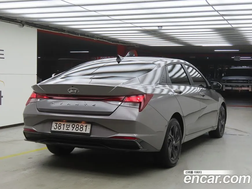 Hyundai AVANTE — фото 4