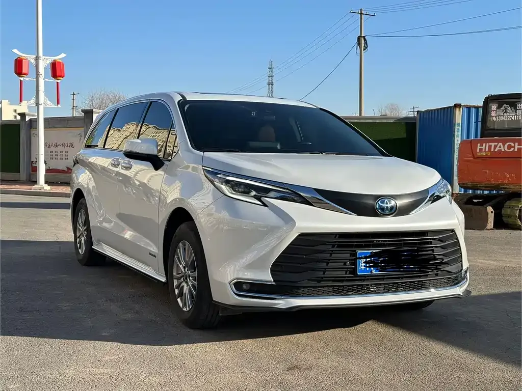 Toyota Sienna 2022 из CN, фото 8