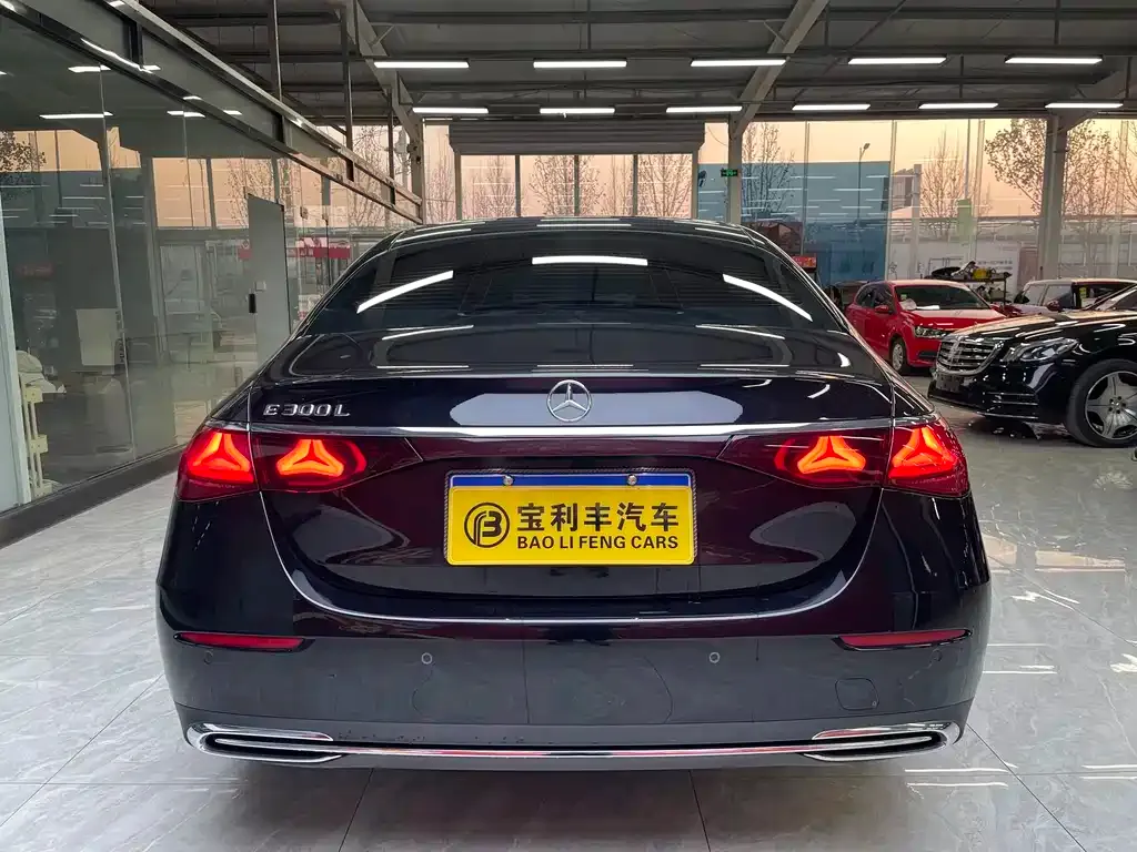 Mercedes-Benz E-Class 2024 из CN, фото 4