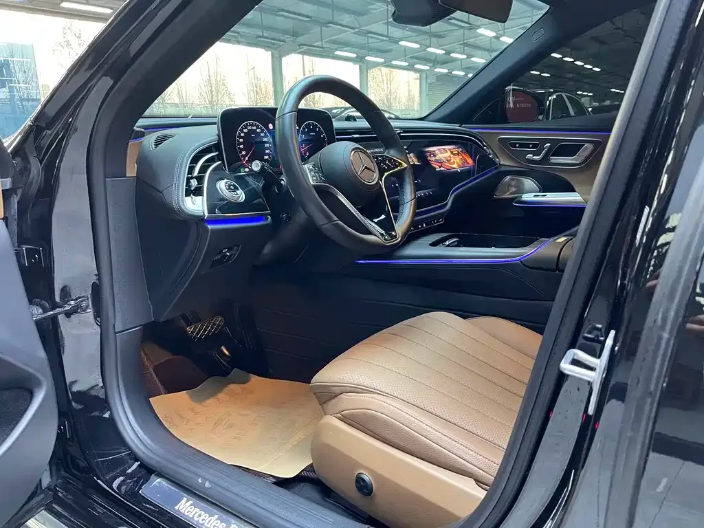 Mercedes-Benz E-Class 2024 из CN, фото 7