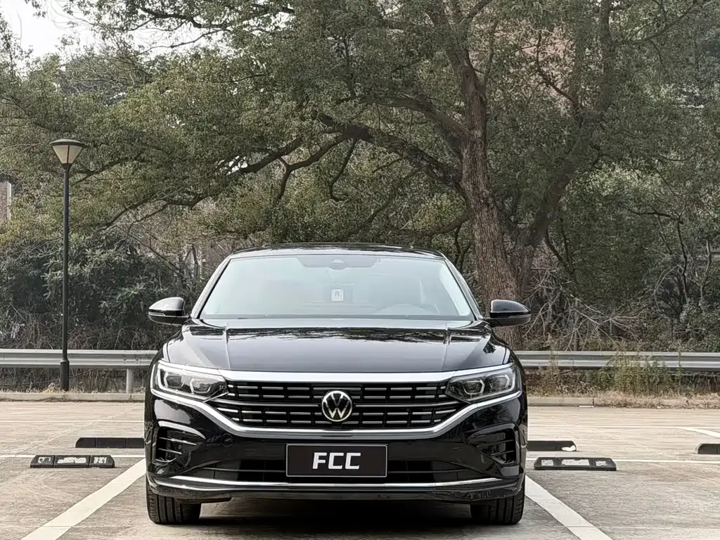 Volkswagen Passat 2022 из CN, фото 8