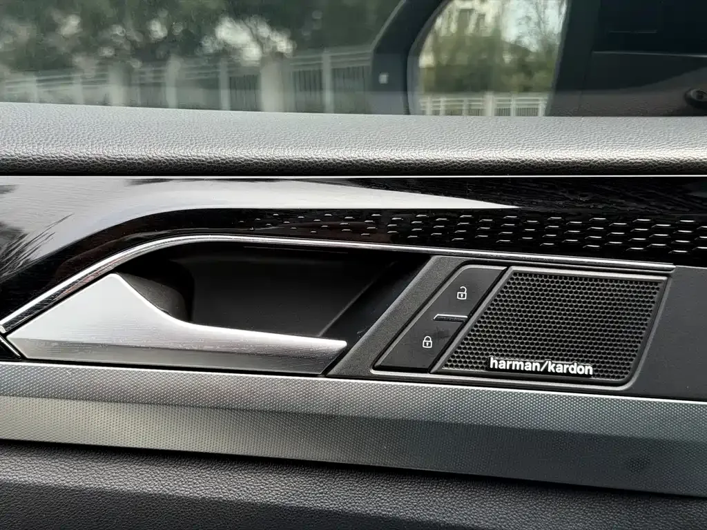 Volkswagen Passat 2022 из CN, фото 4