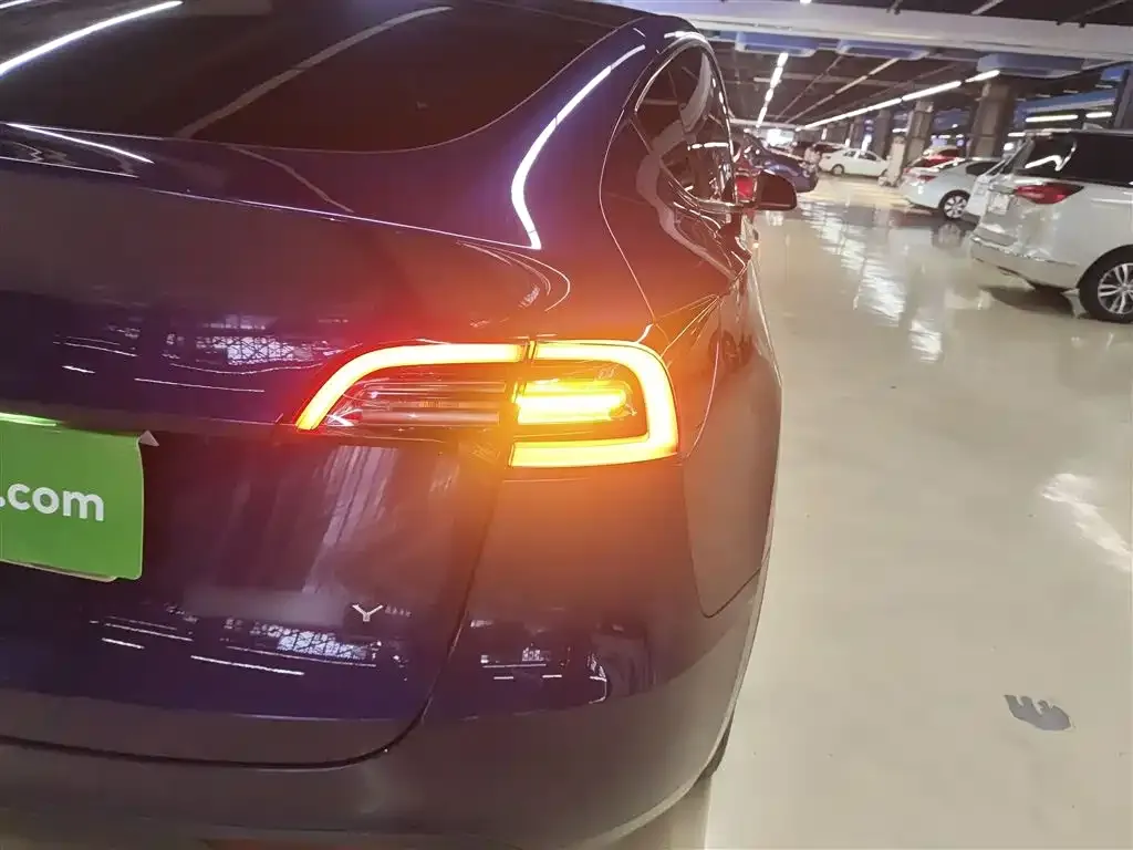 Tesla Model Y 2022 из CN, фото 8