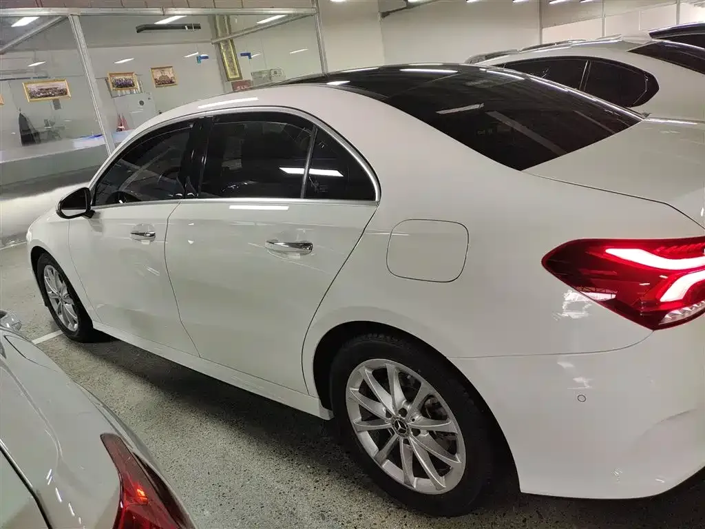 Mercedes-Benz A-Class 2021 из CN, фото 2