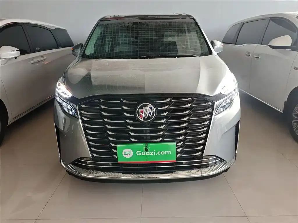 Buick GL8 2023 из CN, фото 10