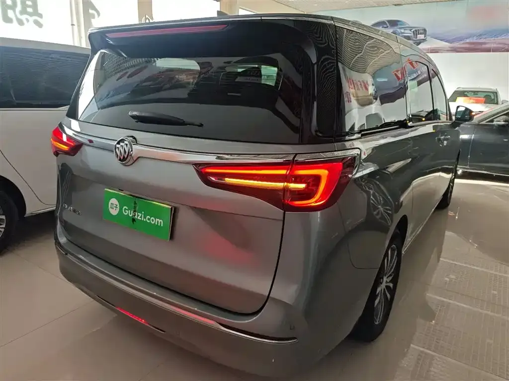 Buick GL8 2023 из CN, фото 7