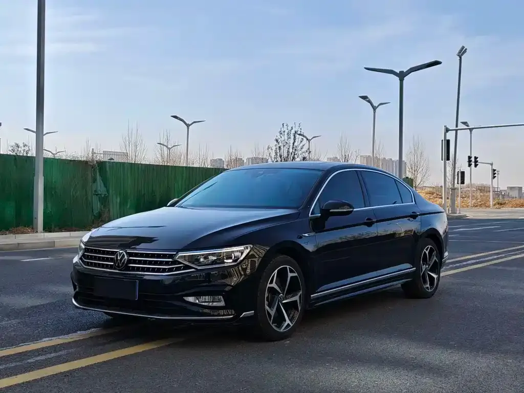 Volkswagen Magotan 2024 из CN, фото 5