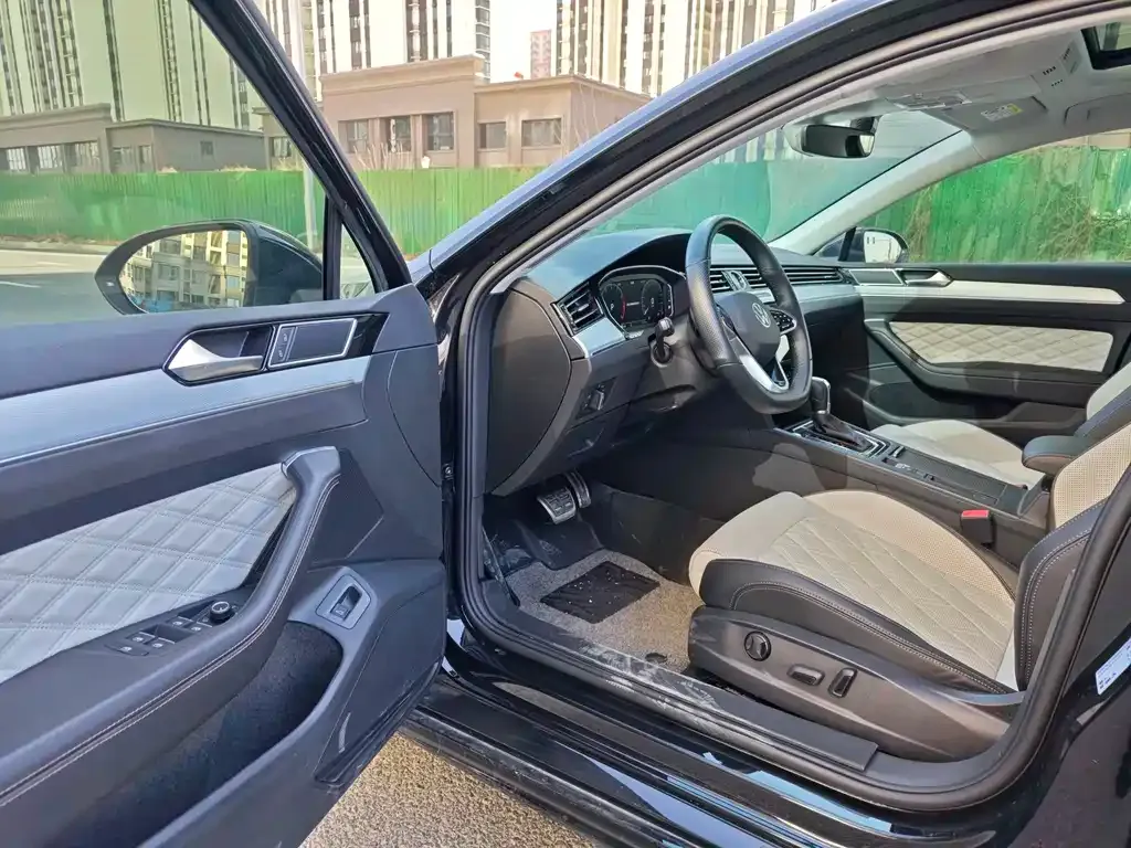 Volkswagen Magotan 2024 из CN, фото 10