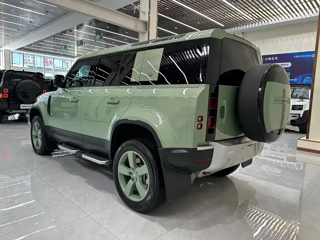 Land Rover Defender 2023 из CN, фото 10