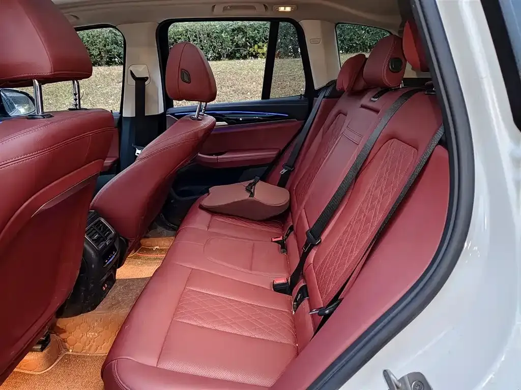 BMW X3 2023 из CN, фото 2