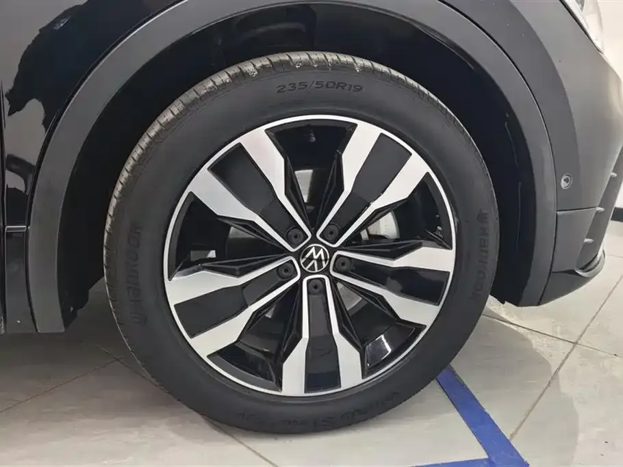 Volkswagen Tiguan L 2022 из CN, фото 6