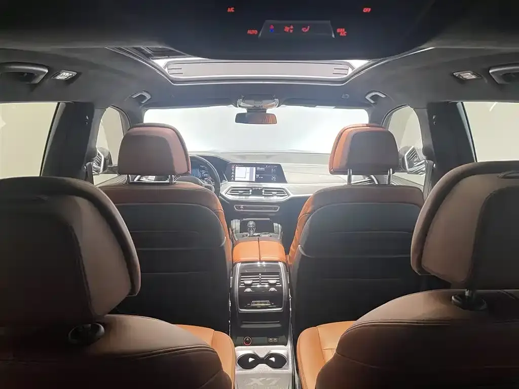 BMW X7 2022 из CN, фото 8