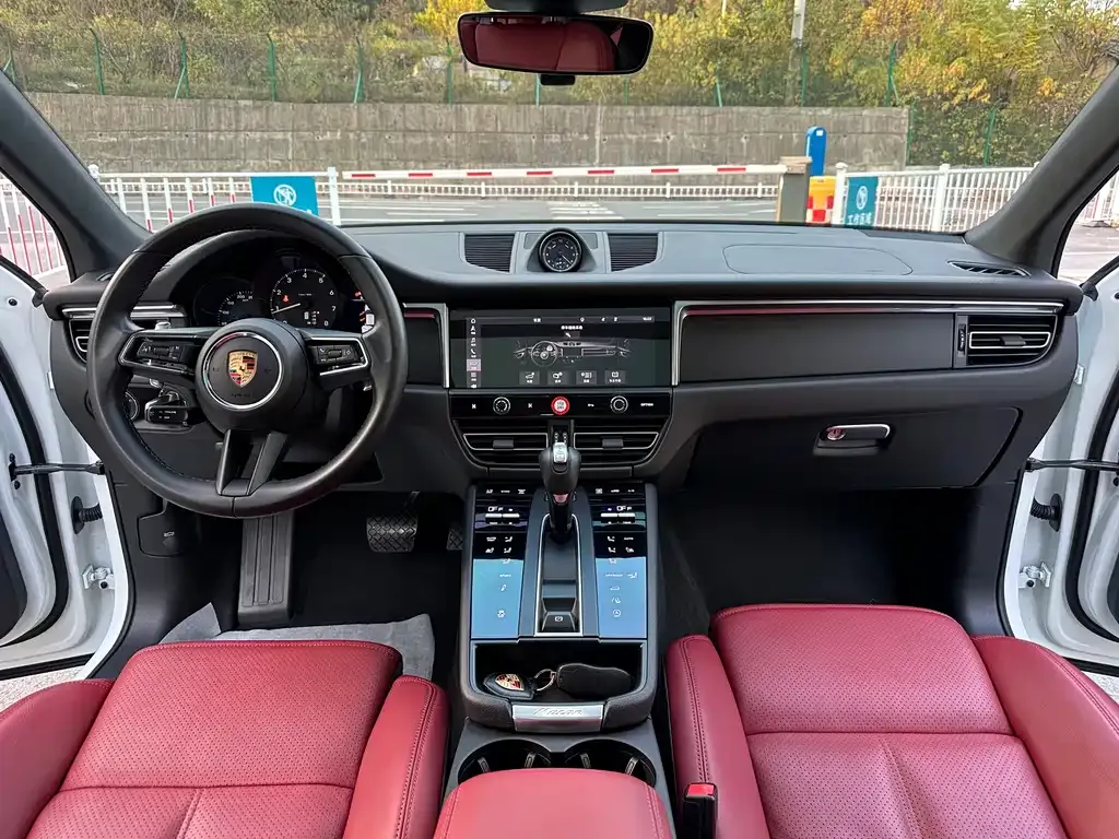 Porsche Macan 2024 из CN, фото 10