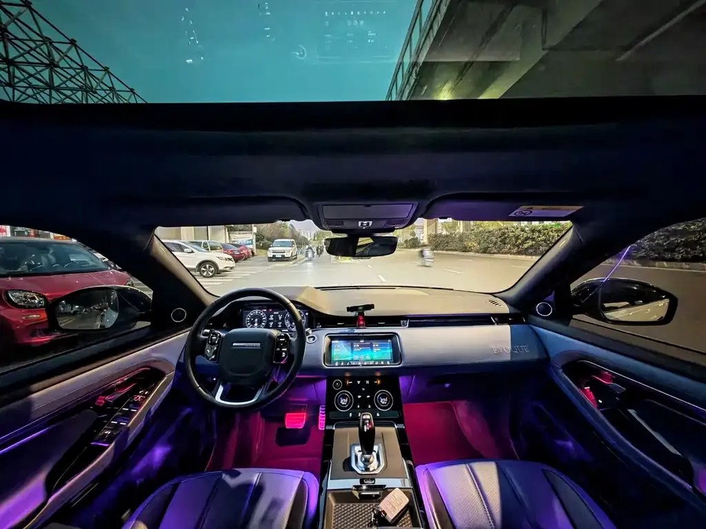 Land Rover Evoque — фото 6