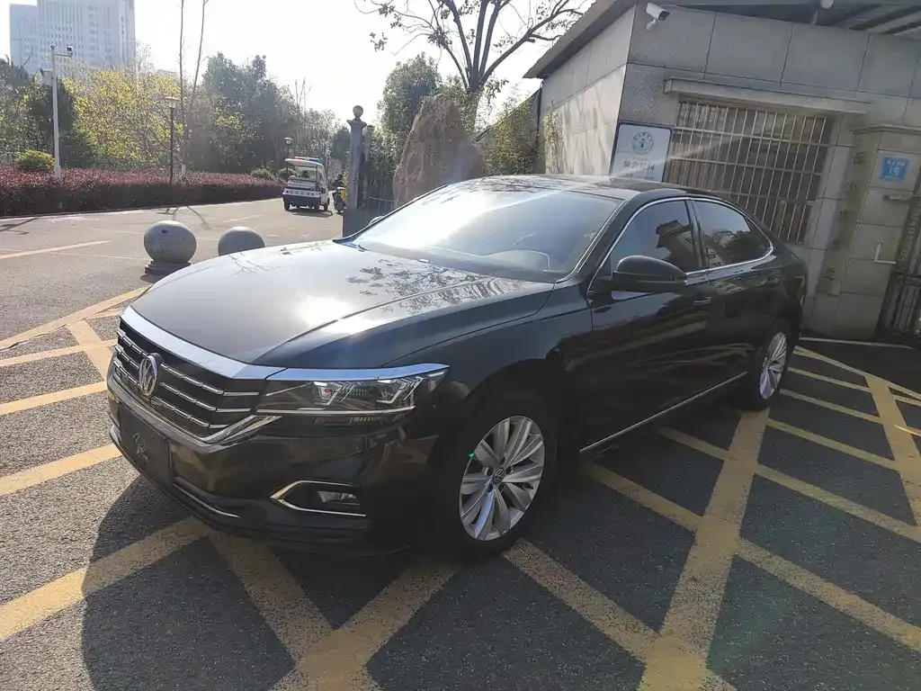 Volkswagen Passat 2021 из CN, фото 1
