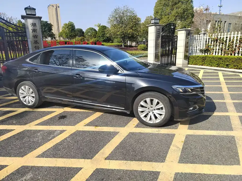 Volkswagen Passat 2021 из CN, фото 10
